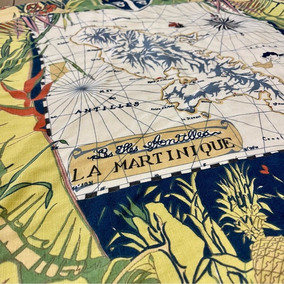 Pottery Barn Accents Pottery Barn Pillow Cover La Martinique Island